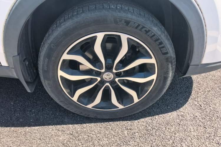 Used MG GS 2016 1.5TGI TST Luxury Edition Right Front Wheel Hub