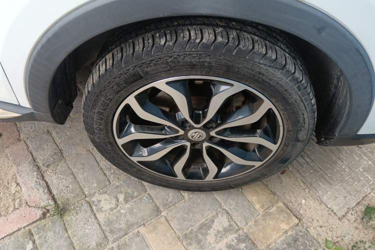 Used MG GS 2016 1.5TGI TST Luxury Edition Right Front Wheel Hub