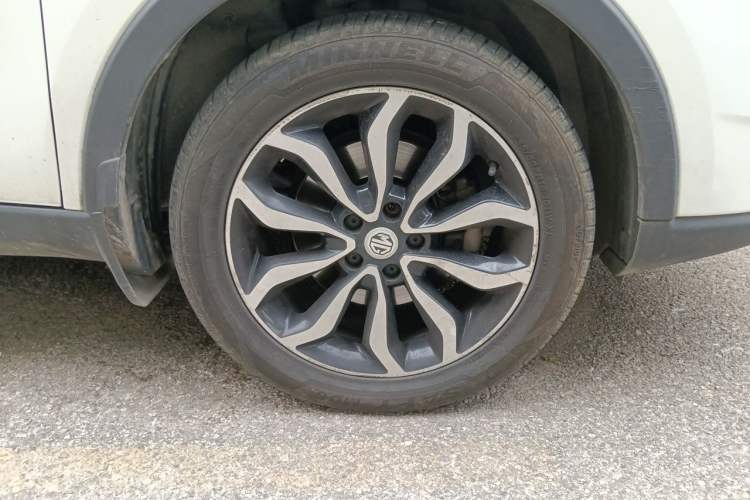 Used MG GS 2016 1.5TGI TST Luxury Edition Right Front Wheel Hub