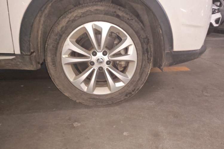 Used MG GS 2016 1.5TGI Manual Value Edition Right Front Wheel Hub
