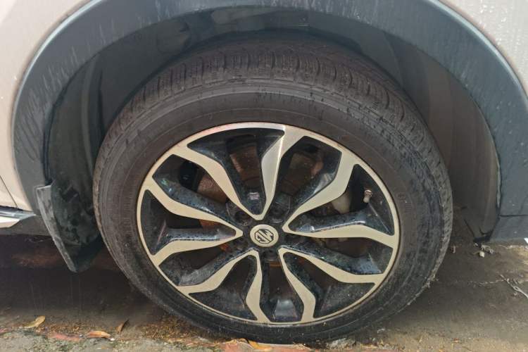 Used MG GS 2016 1.5TGI TST Luxury Edition Right Front Wheel Hub