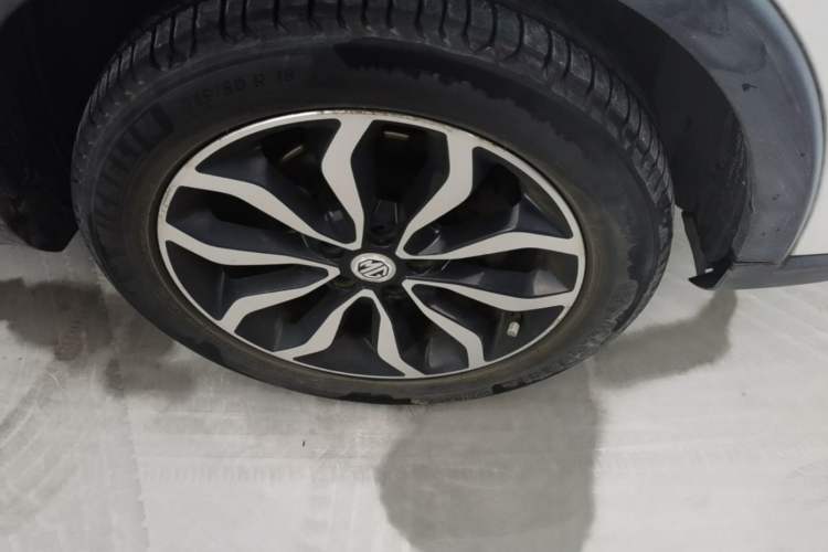 Used MG GS 2016 1.5TGI TST Luxury Edition Right Front Wheel Hub