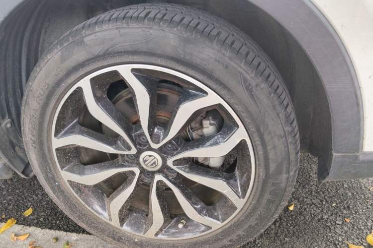 Used MG GS 2016 1.5TGI TST Luxury Edition Right Front Wheel Hub