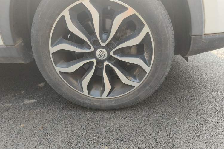 Used MG GS 2016 1.5TGI TST Luxury Edition Right Front Wheel Hub
