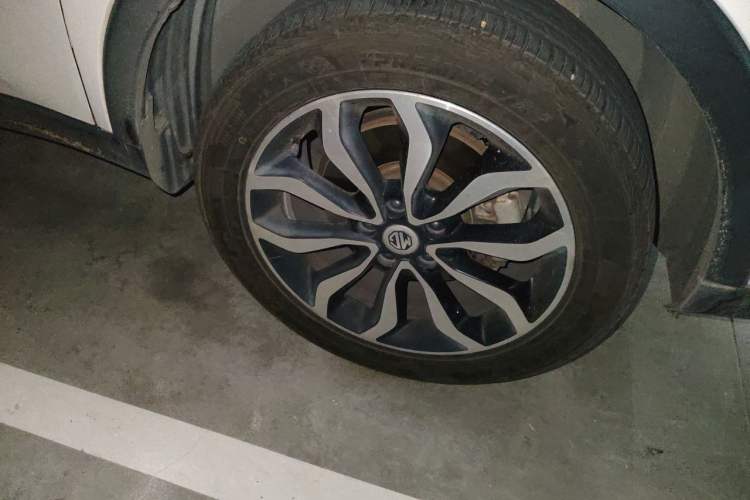 Used MG GS 2016 2.0TGI TST Luxury Edition Right Front Wheel Hub