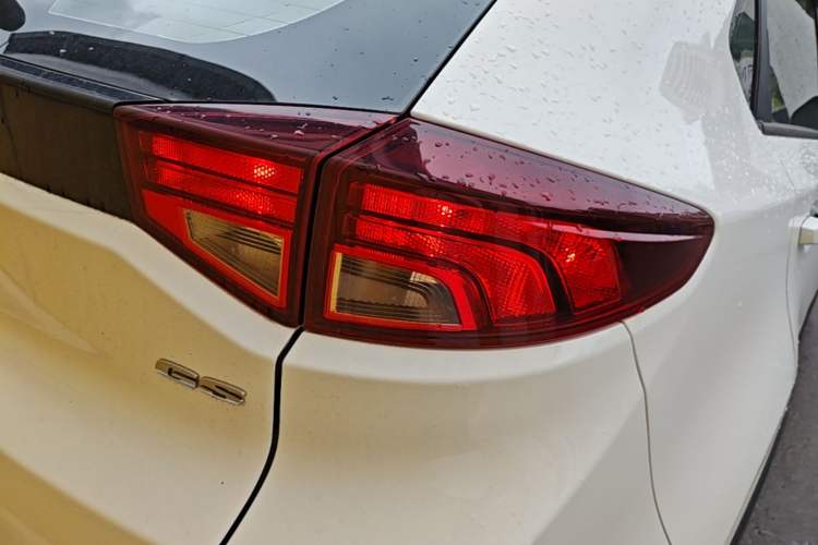 Used MG GS 2016 1.5TGI Manual Value Edition Right Rear Taillight