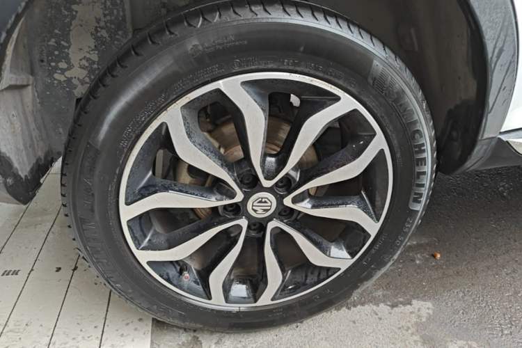 Used MG GS 2016 1.5TGI TST Luxury Edition Right Rear Wheel Hub