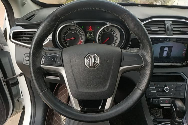 Used MG GS 2016 1.5TGI TST Luxury Edition Steering Wheel