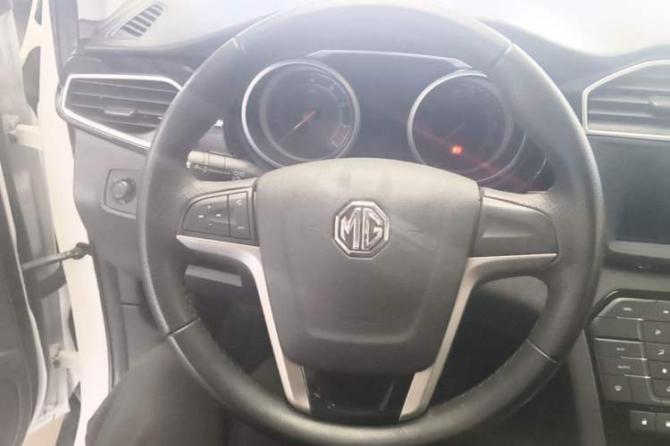 Used MG GS 2016 1.5TGI TST Luxury Edition Steering Wheel