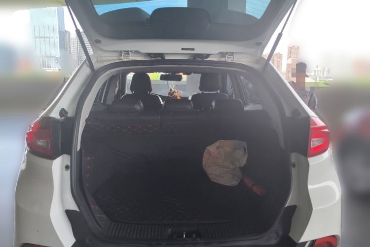 Used MG GS 2016 1.5TGI TST Luxury Edition Trunk