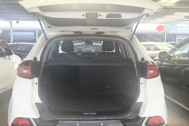Used MG GS 2016 1.5TGI TST Luxury Edition Trunk