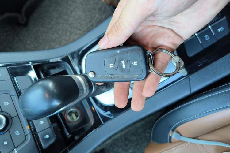 Used MG GS 2016 1.5TGI TST Luxury Edition Vehicle Key