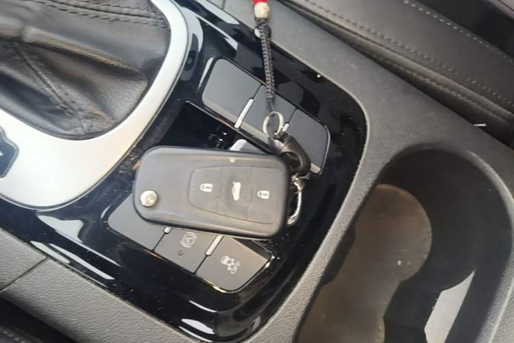 Used MG GS 2016 1.5TGI TST Luxury Edition Vehicle Key