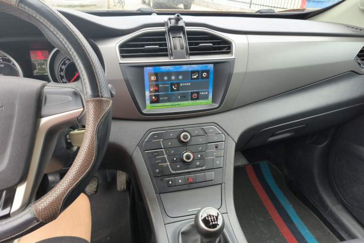 Used MG GS 2016 1.5TGI Manual Value Edition Audio And AC Panel