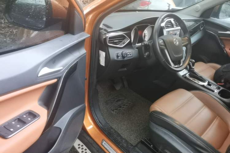 Used MG GS 2016 1.5TGI TST Luxury Edition Driver Seat