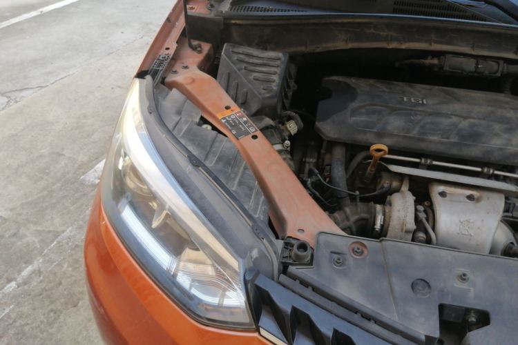 Used MG GS 2016 2.0TGI TST Luxury Edition Engine Bay Right