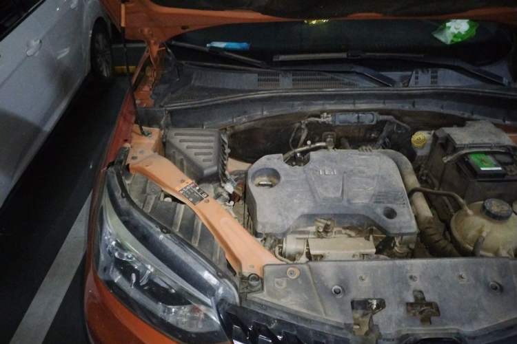 Used MG GS 2016 1.5TGI TST Elite Edition Engine Bay Right