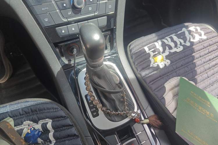 Used MG GS 2016 1.5TGI TST Luxury Edition Gear Lever