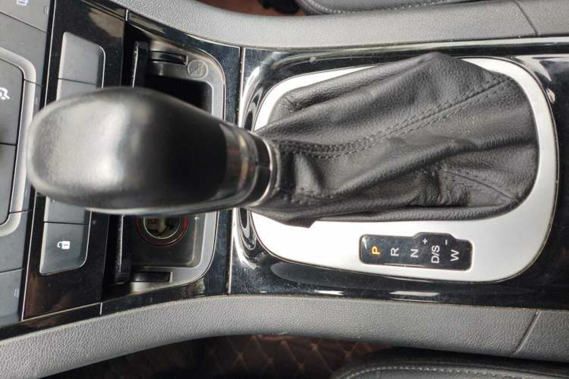 Used MG GS 2016 1.5TGI TST Luxury Edition Gear Lever