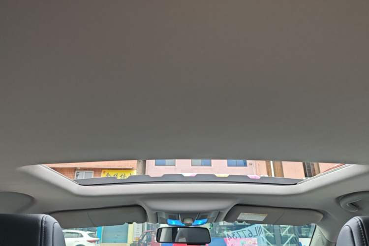 Used MG GS 2016 1.5TGI TST Luxury Edition Headliner