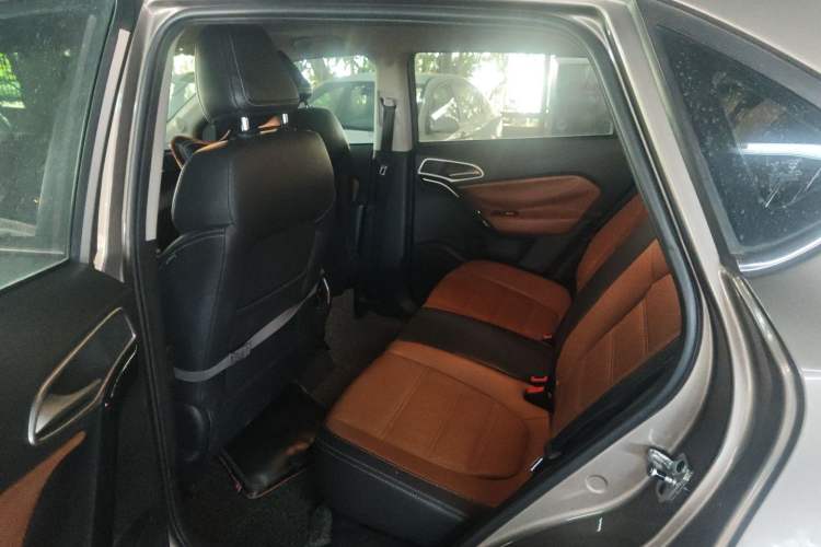 Used MG GS 2016 2.0TGI TST Luxury Edition Interior 1