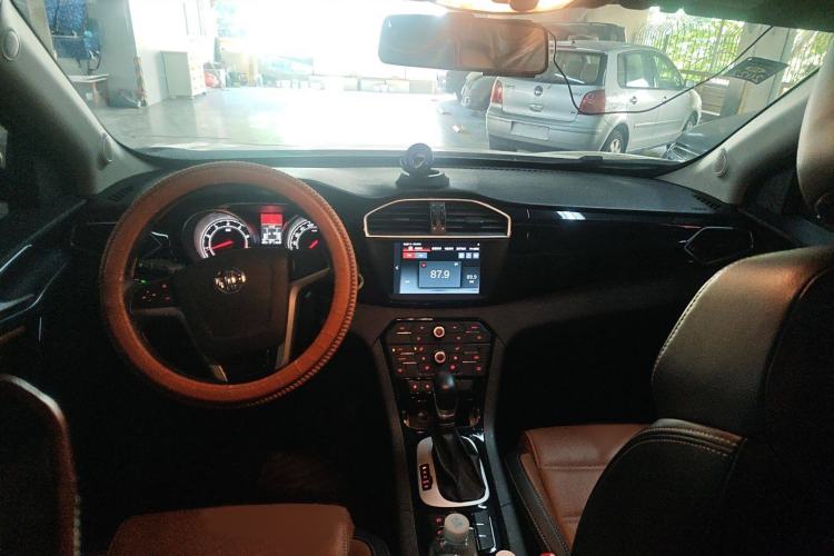 Used MG GS 2016 2.0TGI TST Luxury Edition Interior 2