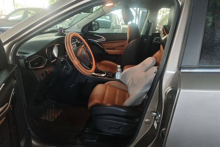 Used MG GS 2016 2.0TGI TST Luxury Edition Interior 3