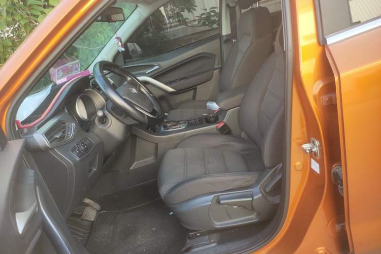 Used MG GS 2016 1.5TGI TST Elite Edition Left Front Seat
