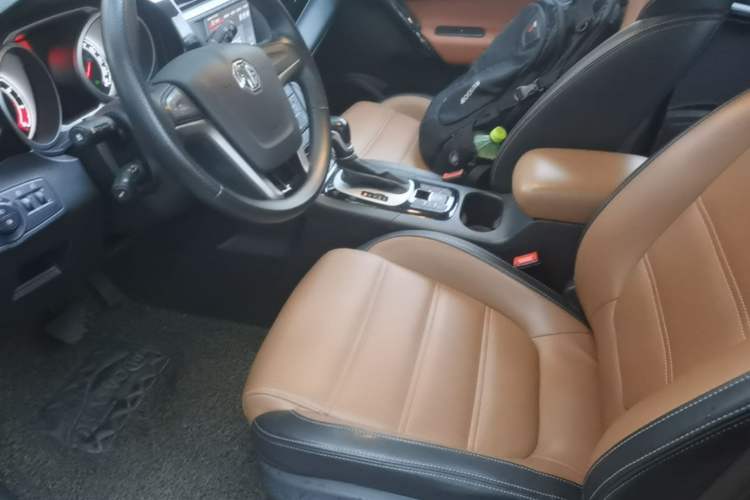 Used MG GS 2016 1.5TGI TST Luxury Edition Left Front Seat