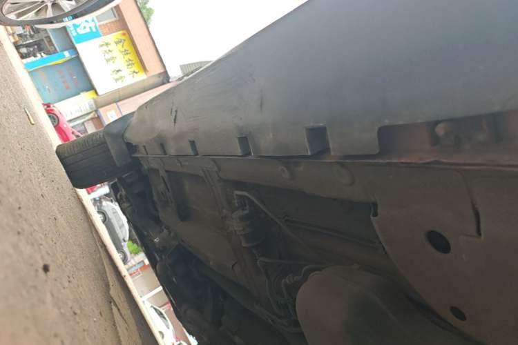 Used MG GS 2016 1.5TGI TST Luxury Edition Left Side Sill