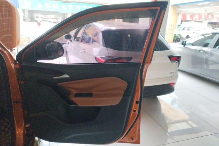 Used MG GS 2016 1.5TGI TST Luxury Edition Right Front Door Interior