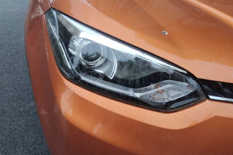Used MG GS 2016 1.5TGI TST Luxury Edition Right Front Headlight