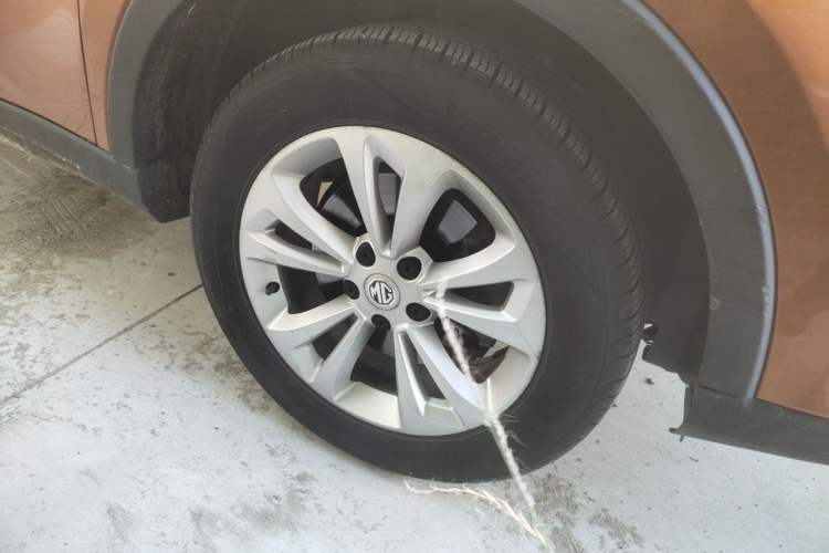 Used MG GS 2016 1.5TGI TST Elite Edition Right Front Wheel Hub
