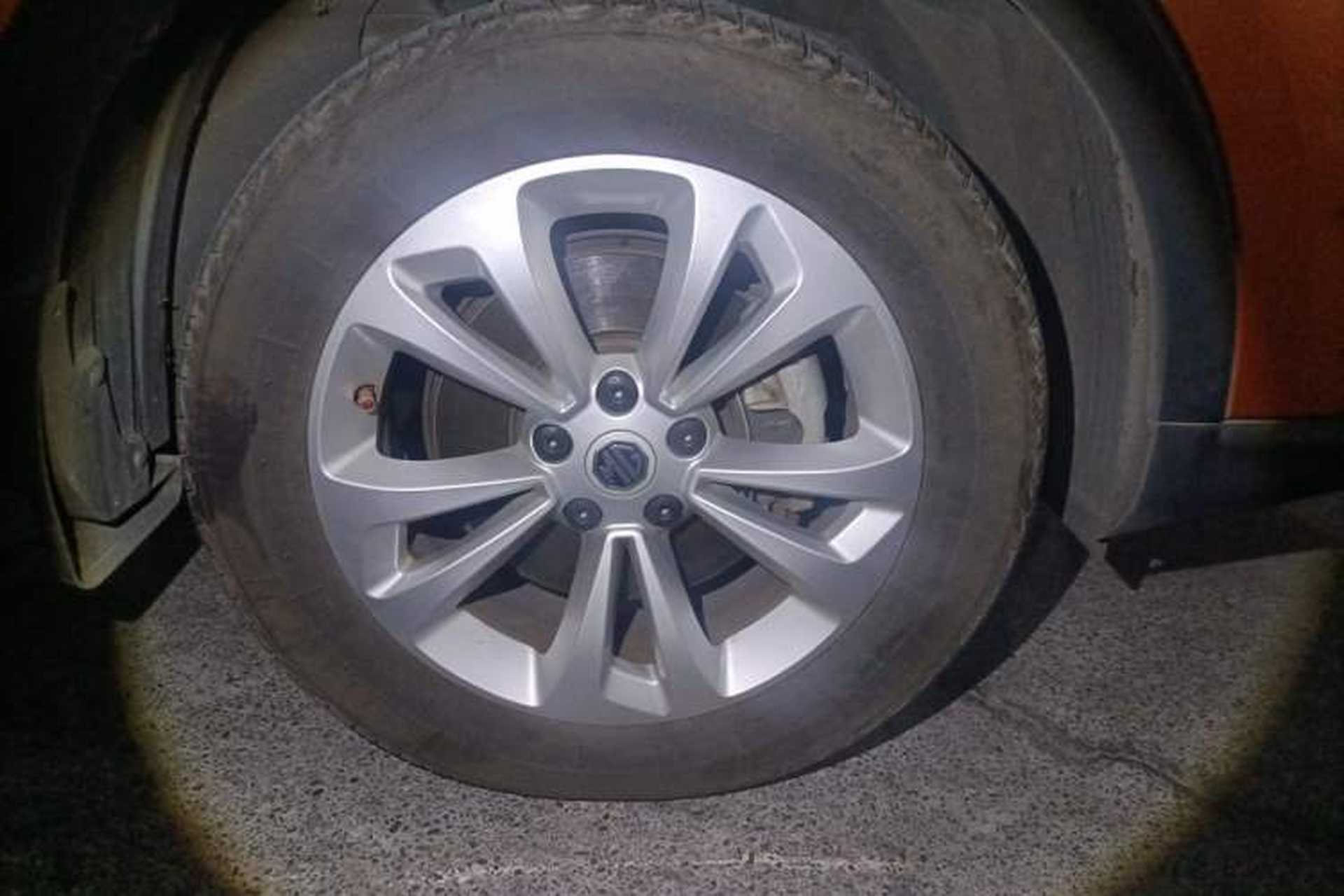 Used MG GS 2016 1.5TGI Manual Value Edition Right Front Wheel Hub