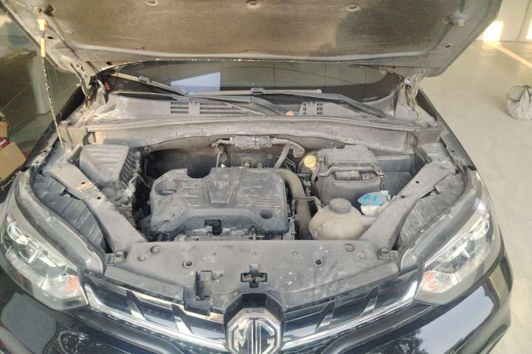 Used MG GS 2017 20T Automatic Prestige Edition Engine Bay