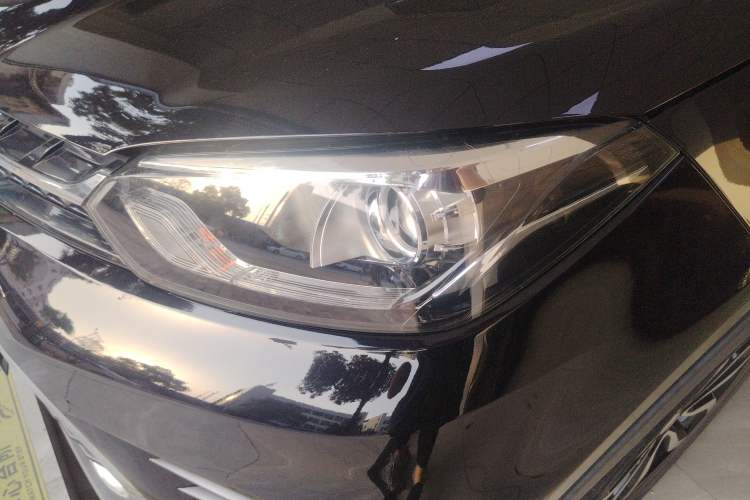Used MG GS 2017 20T Automatic Prestige Edition Left Front Headlight