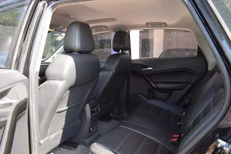 Used MG GS 2017 20T Automatic Prestige Edition Left Rear Seat