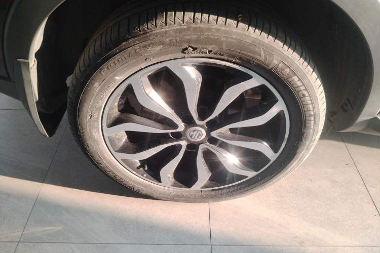 Used MG GS 2017 20T Automatic Prestige Edition Right Rear Wheel Hub
