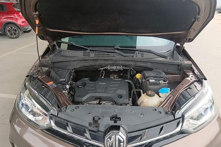 Used MG GS 2017 20T Automatic Prestige Edition Engine Bay
