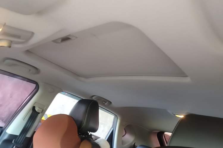 Used MG GS 2017 30T Automatic Prestige Edition Headliner