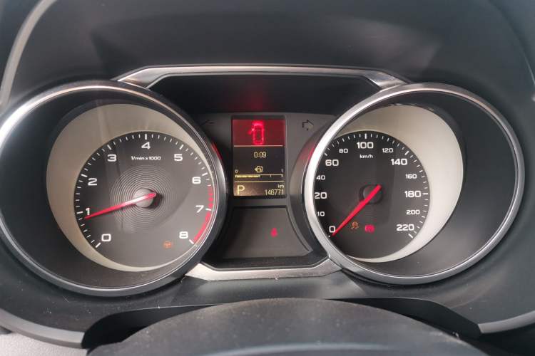 Used MG GS 2017 20T Automatic Prestige Edition Instrument Cluster