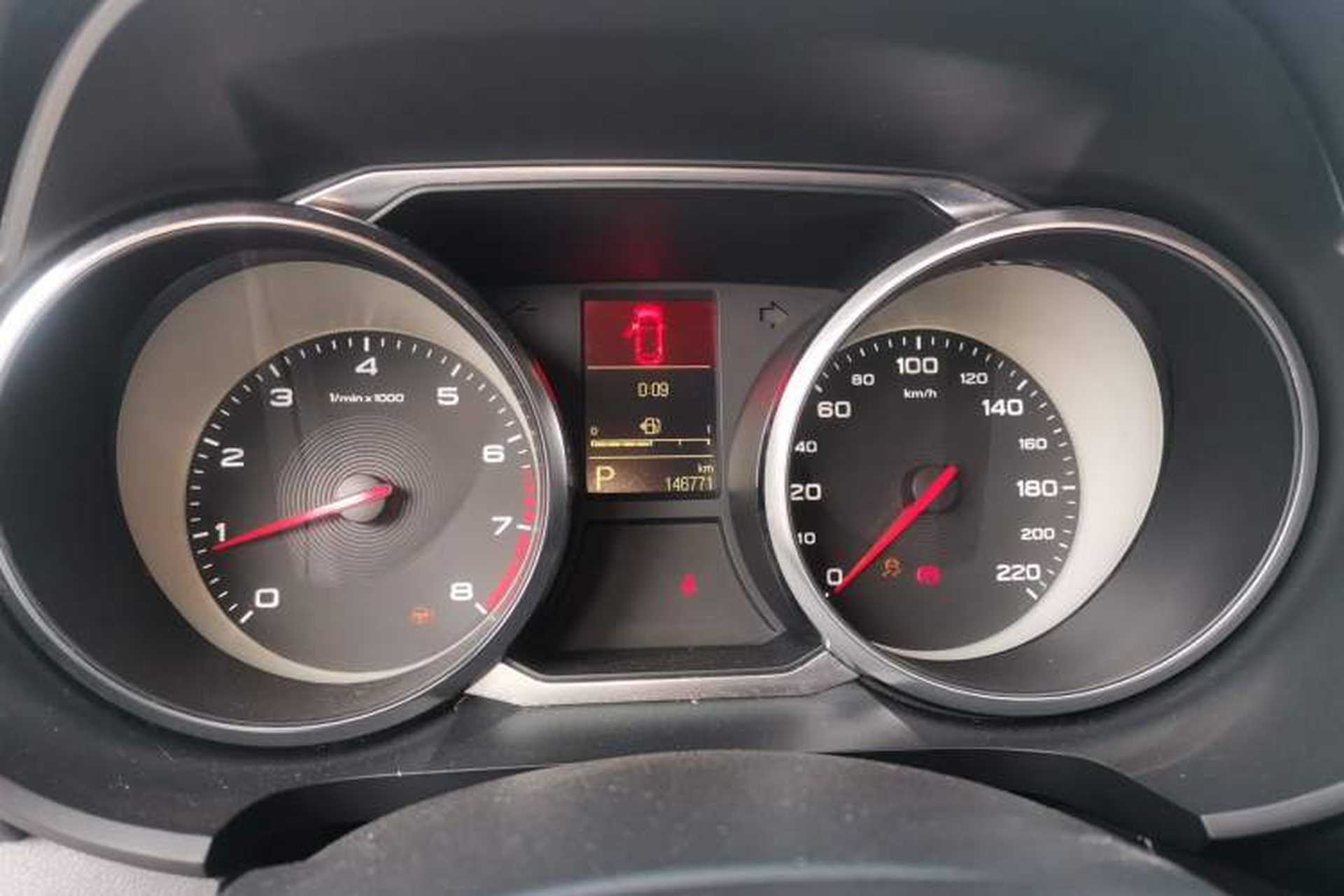 Used MG GS 2017 20T Automatic Prestige Edition Instrument Cluster