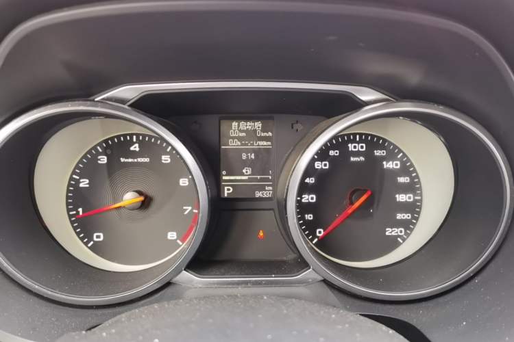Used MG GS 2017 20T Automatic Prestige Edition Instrument Cluster