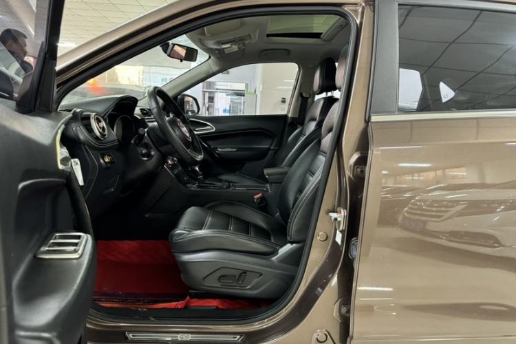 Used MG GS 2017 20T Automatic Prestige Edition Interior 10