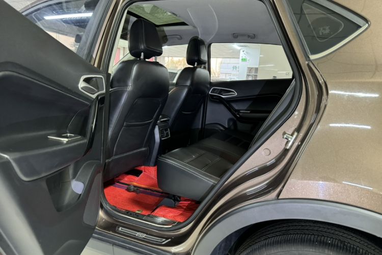 Used MG GS 2017 20T Automatic Prestige Edition Interior 13