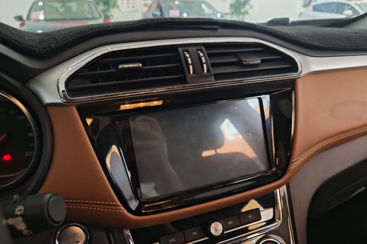 Used MG GS 2017 20T Automatic Prestige Edition Interior 3