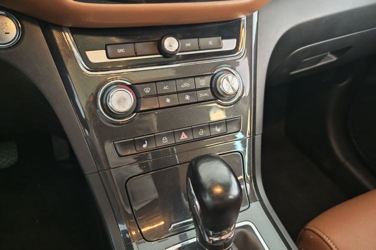 Used MG GS 2017 20T Automatic Prestige Edition Interior 4