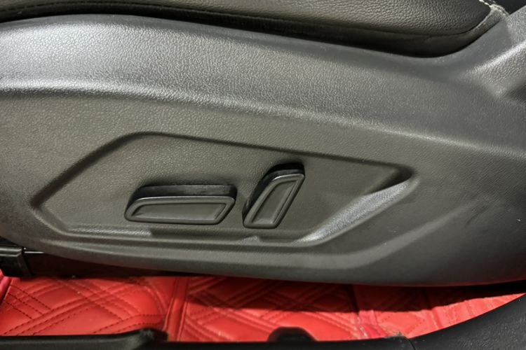Used MG GS 2017 20T Automatic Prestige Edition Interior 7