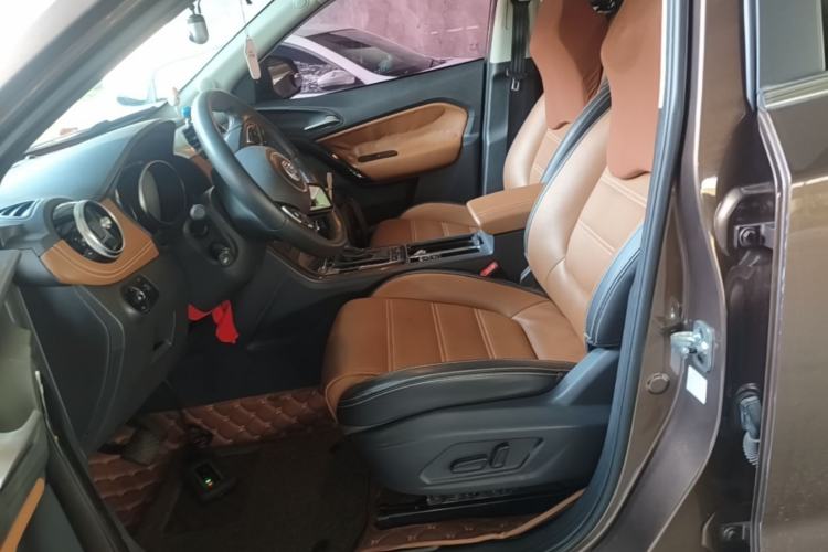 Used MG GS 2017 30T Automatic Prestige Edition Left Front Seat