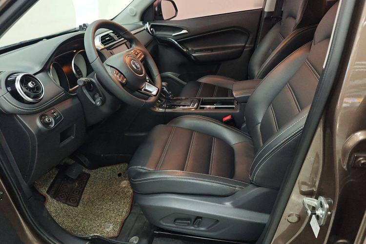 Used MG GS 2017 20T Automatic Prestige Edition Left Front Seat